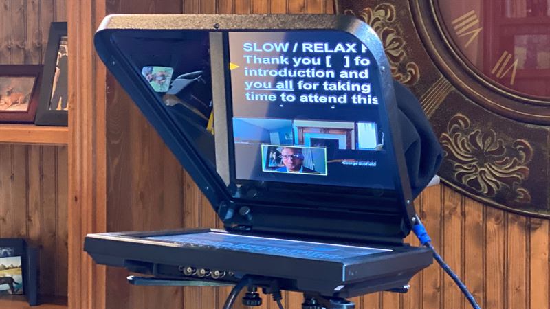 Virtual streaming teleprompter by Teleprompter USA